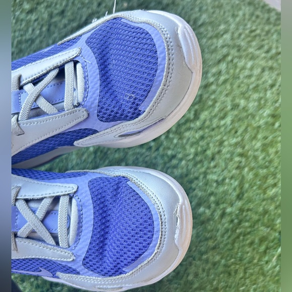 Nike Purple and White Sneakers with Air Max - Picture 6 of 13